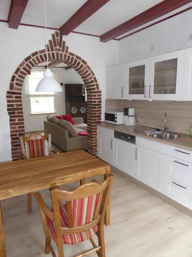 Ferienwohnung Elise Im Gulfhof Am Kanal Grossefehn Esterno foto