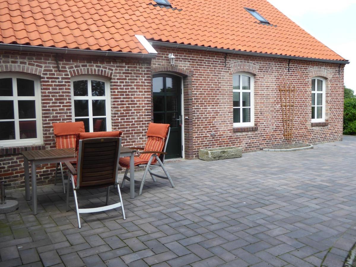 Ferienwohnung Elise Im Gulfhof Am Kanal Grossefehn Esterno foto