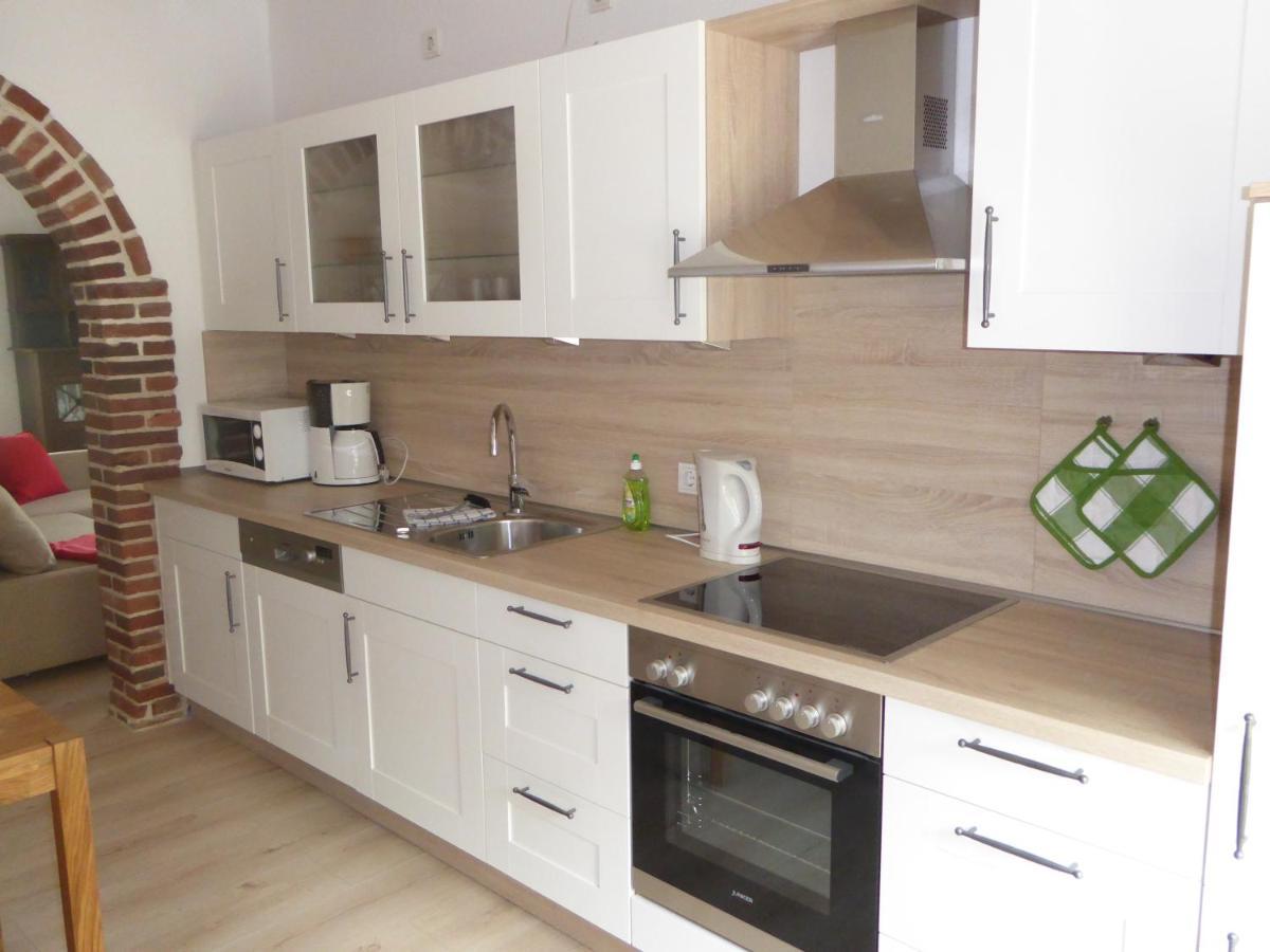 Ferienwohnung Elise Im Gulfhof Am Kanal Grossefehn Esterno foto