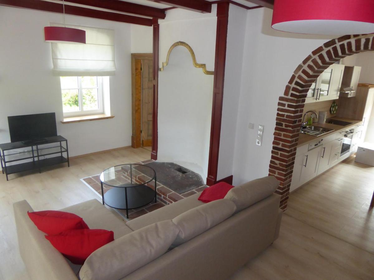 Ferienwohnung Elise Im Gulfhof Am Kanal Grossefehn Esterno foto